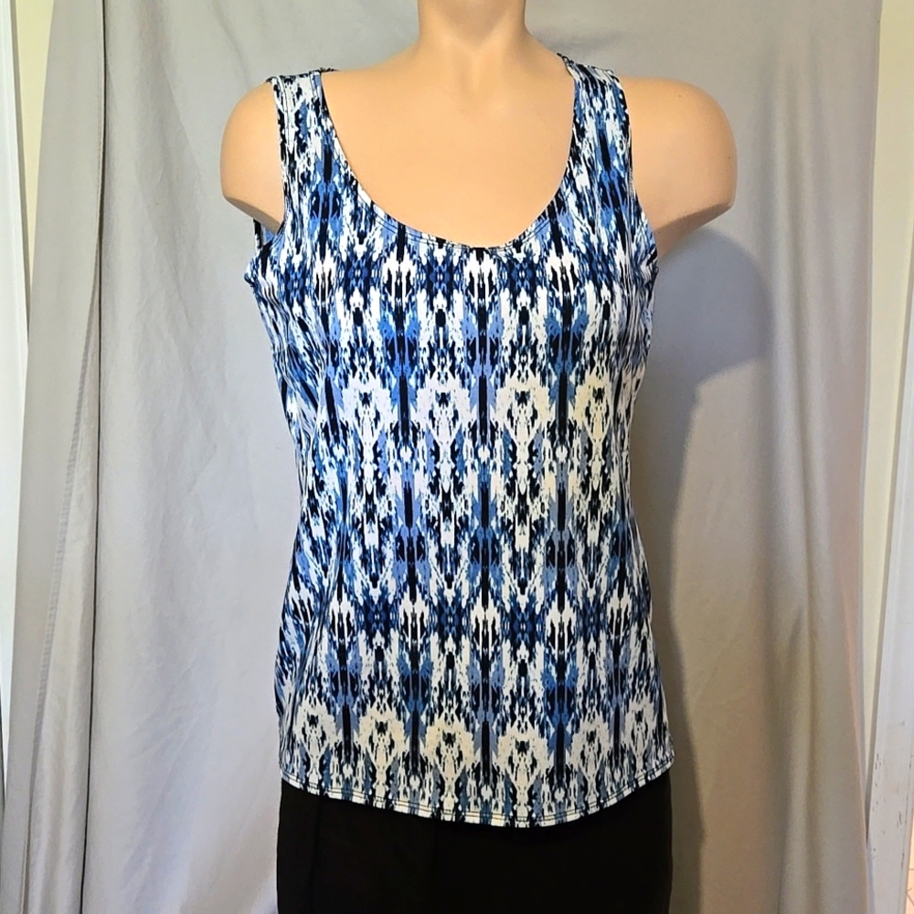 NY collection Blue and White Aztec style print tank top